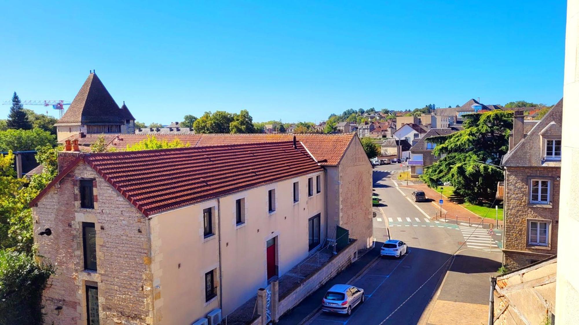 "Au Centre De Nevers" Hyper Centre Ville De Nevers, Proche Gare, Spacieux & Calme ภายนอก รูปภาพ